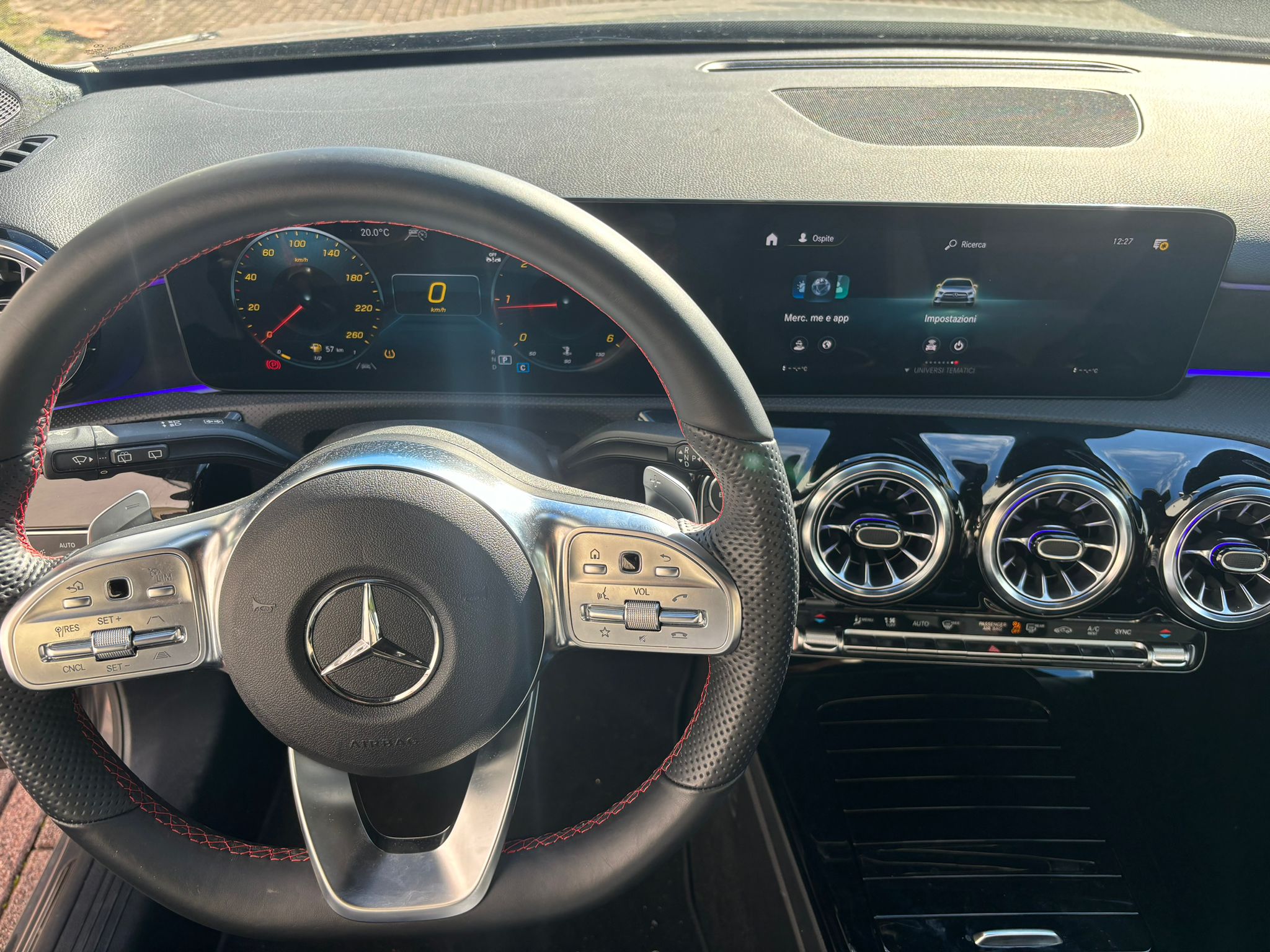 Carosello Mercedes-Benz A 200 2.0  150 CV D  PREMIUM AUTOMATIC -DISTRONIC-