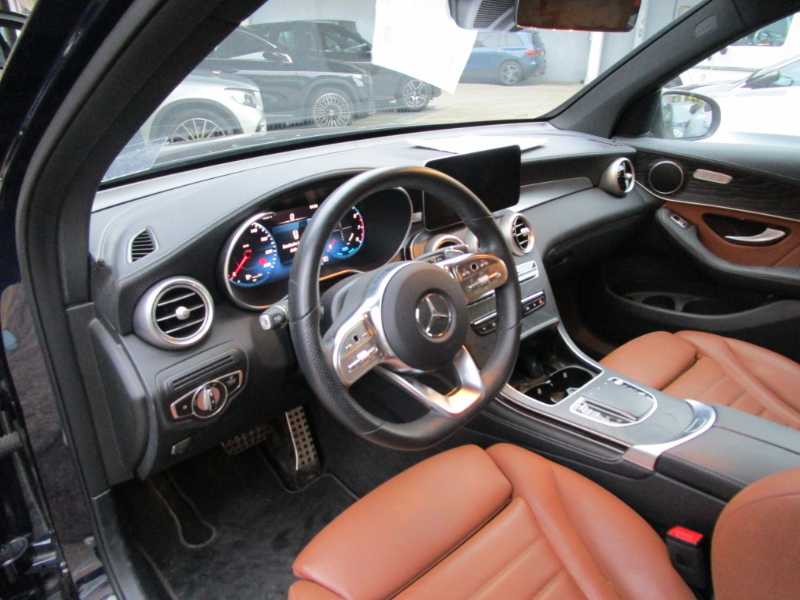 Carosello Mercedes-Benz GLC 300 2.0  258 CV MILD HYBRID PREMIUM 4  MATIC